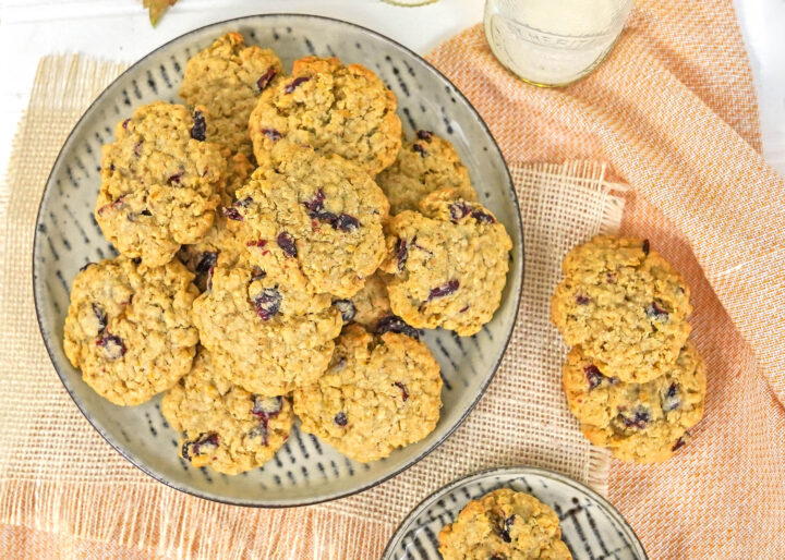 orange cranberry oatmeal cookies