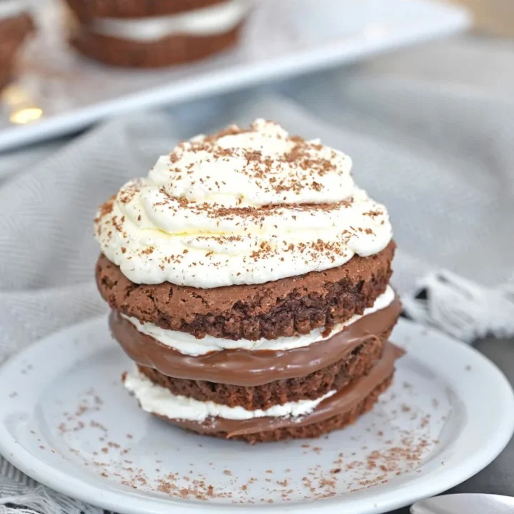 nutella tiramisu cakes pin