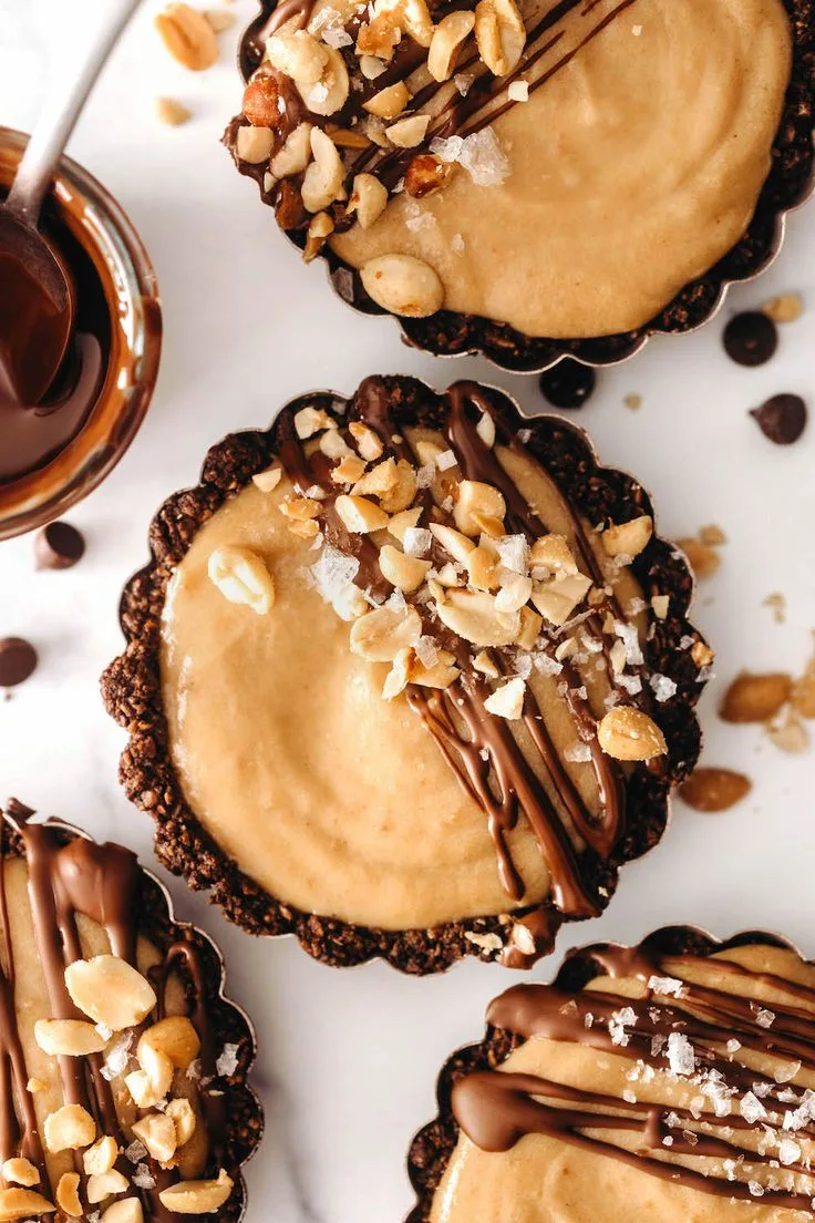 chocolate peanut butter tarts