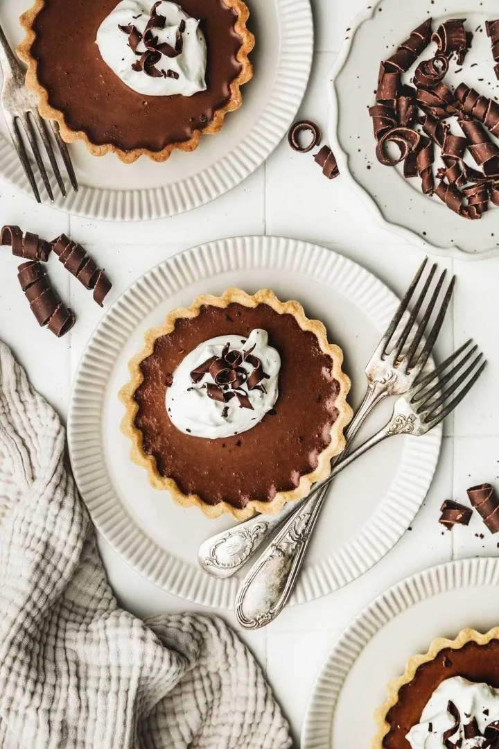 mini chocolate tarts