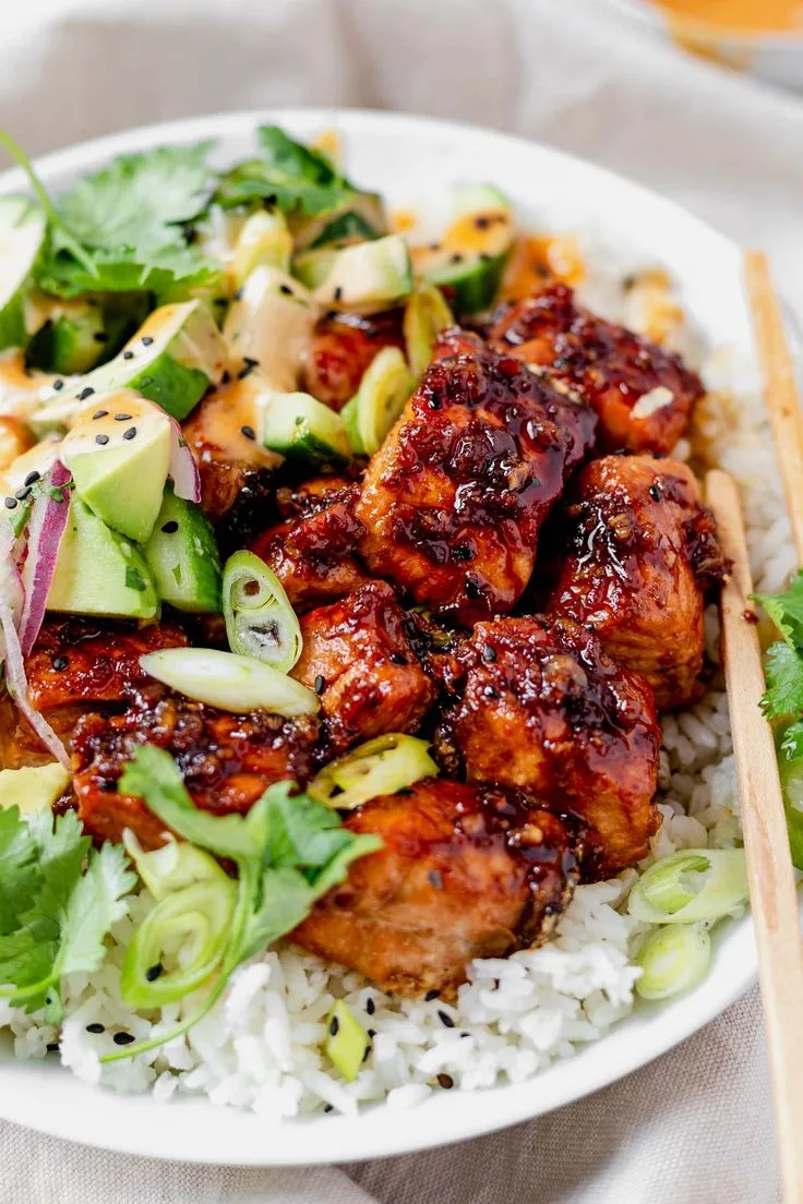 honey garlic salmon rice bowl