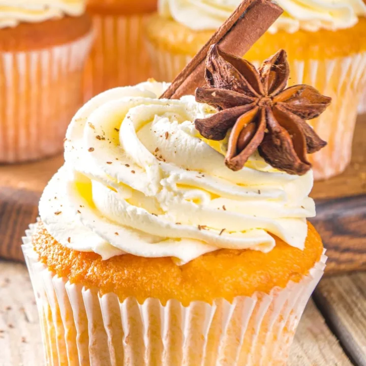 eggnog cupcakes with eggnog frosting